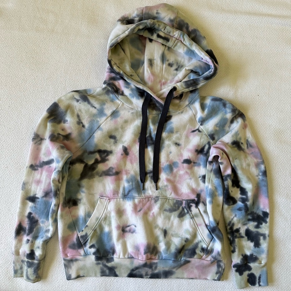 90 Degree by Reflex hoodie, size medium, blue, gray, pink, green tie-dye.